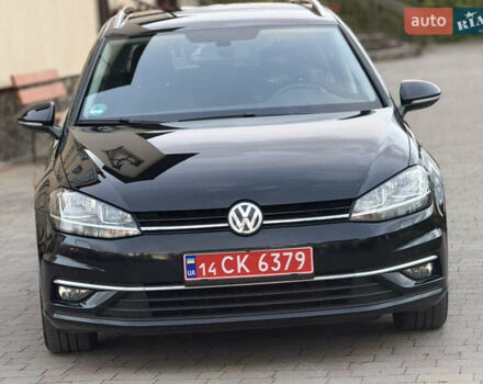 Черный Фольксваген Гольф, объемом двигателя 1.6 л и пробегом 210 тыс. км за 13650 $, фото 8 на Automoto.ua