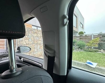 Черный Фольксваген Гольф, объемом двигателя 2 л и пробегом 230 тыс. км за 14999 $, фото 122 на Automoto.ua