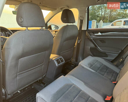 Фольксваген Гольф 2019 в Дрогобыче на Automoto.ua Черный Фольксваген Гольф, объемом двигателя 1.97 л и пробегом 202 тыс. км за 14999 $, фото 78 на Automoto.ua