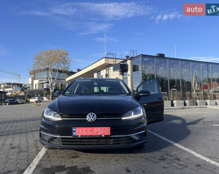 Черный Фольксваген Гольф, объемом двигателя 2 л и пробегом 245 тыс. км за 16200 $, фото 4 на Automoto.ua
