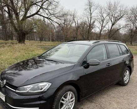 Черный Фольксваген Гольф, объемом двигателя 1.97 л и пробегом 270 тыс. км за 14300 $, фото 2 на Automoto.ua