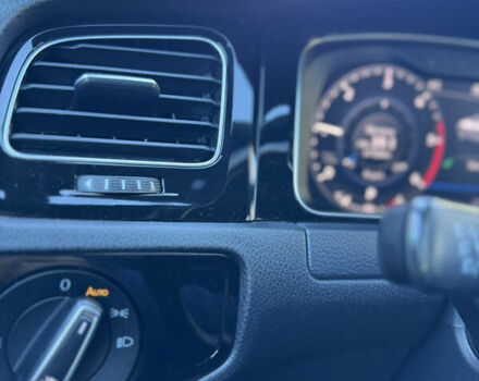 Черный Фольксваген Гольф, объемом двигателя 1.97 л и пробегом 219 тыс. км за 17600 $, фото 18 на Automoto.ua