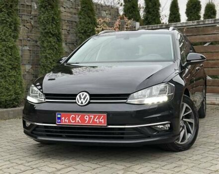 Черный Фольксваген Гольф, объемом двигателя 2 л и пробегом 230 тыс. км за 14999 $, фото 31 на Automoto.ua