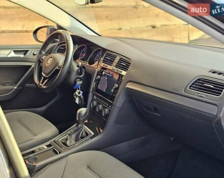 Черный Фольксваген Гольф, объемом двигателя 1.97 л и пробегом 223 тыс. км за 15400 $, фото 45 на Automoto.ua