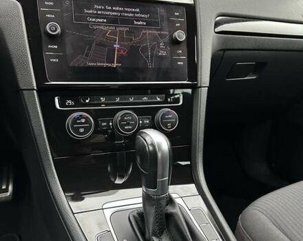 Черный Фольксваген Гольф, объемом двигателя 1.97 л и пробегом 230 тыс. км за 14999 $, фото 60 на Automoto.ua