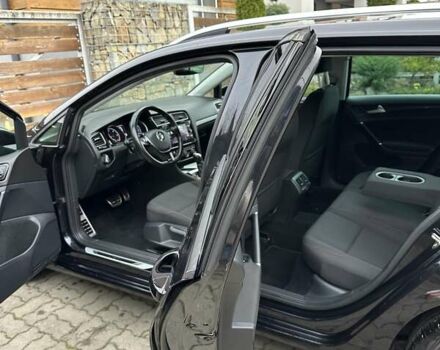 Черный Фольксваген Гольф, объемом двигателя 1.97 л и пробегом 230 тыс. км за 14999 $, фото 66 на Automoto.ua