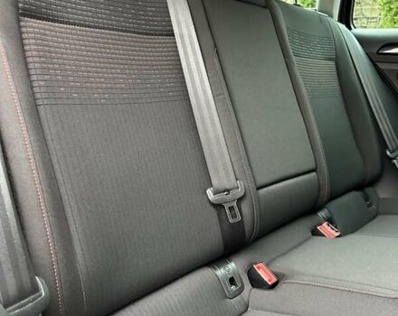 Черный Фольксваген Гольф, объемом двигателя 2 л и пробегом 230 тыс. км за 14999 $, фото 107 на Automoto.ua