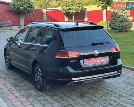 Черный Фольксваген Гольф, объемом двигателя 1.6 л и пробегом 238 тыс. км за 13700 $, фото 8 на Automoto.ua