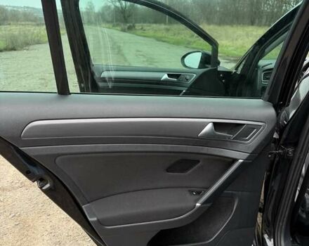 Черный Фольксваген Гольф, объемом двигателя 1.97 л и пробегом 270 тыс. км за 14300 $, фото 14 на Automoto.ua