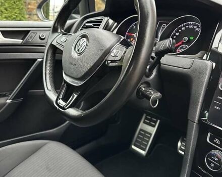 Черный Фольксваген Гольф, объемом двигателя 1.97 л и пробегом 230 тыс. км за 14999 $, фото 99 на Automoto.ua