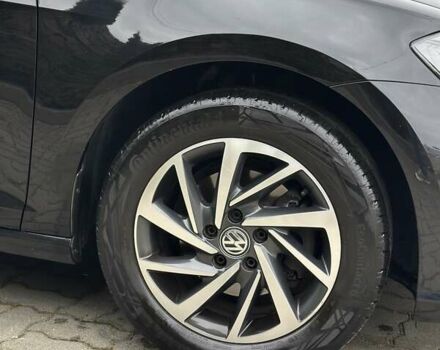 Черный Фольксваген Гольф, объемом двигателя 1.97 л и пробегом 230 тыс. км за 14999 $, фото 44 на Automoto.ua