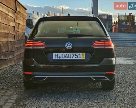 Черный Фольксваген Гольф, объемом двигателя 1.97 л и пробегом 223 тыс. км за 15400 $, фото 7 на Automoto.ua