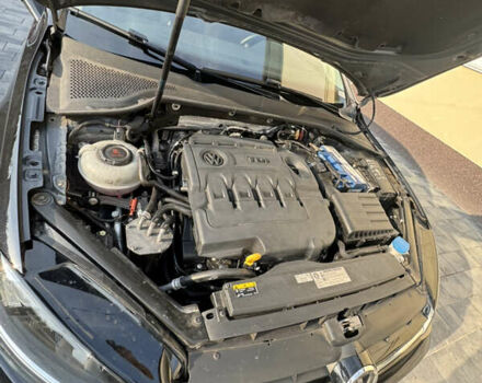 Черный Фольксваген Гольф, объемом двигателя 1.6 л и пробегом 178 тыс. км за 14800 $, фото 7 на Automoto.ua