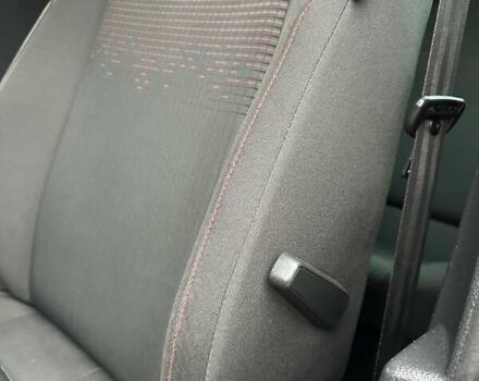 Черный Фольксваген Гольф, объемом двигателя 1.97 л и пробегом 230 тыс. км за 14999 $, фото 76 на Automoto.ua