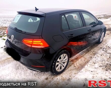 Черный Фольксваген Гольф, объемом двигателя 1.6 л и пробегом 93 тыс. км за 9400 $, фото 4 на Automoto.ua