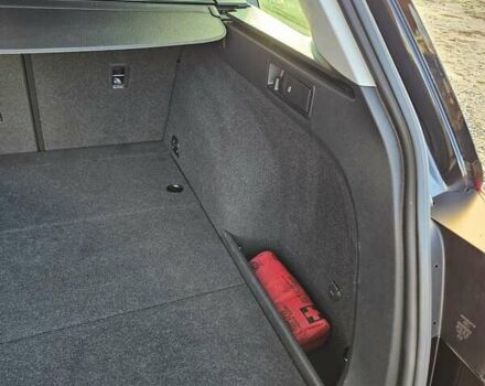 Черный Фольксваген Гольф, объемом двигателя 1.97 л и пробегом 223 тыс. км за 15400 $, фото 64 на Automoto.ua