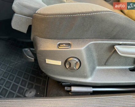 Фольксваген Гольф 2019 в Дрогобыче на Automoto.ua Черный Фольксваген Гольф, объемом двигателя 1.97 л и пробегом 202 тыс. км за 14999 $, фото 70 на Automoto.ua