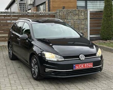 Черный Фольксваген Гольф, объемом двигателя 2 л и пробегом 230 тыс. км за 14999 $, фото 5 на Automoto.ua