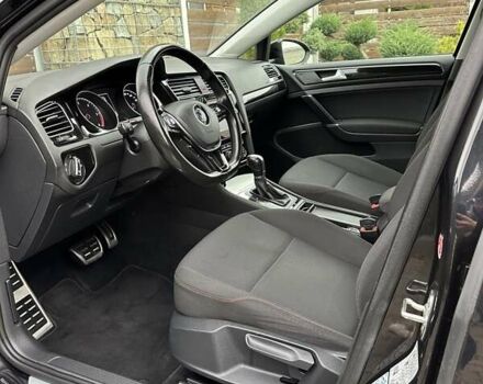 Черный Фольксваген Гольф, объемом двигателя 1.97 л и пробегом 230 тыс. км за 14999 $, фото 67 на Automoto.ua