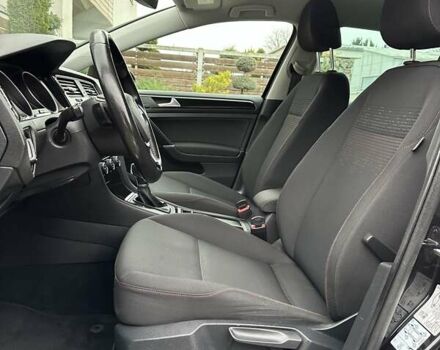 Черный Фольксваген Гольф, объемом двигателя 1.97 л и пробегом 230 тыс. км за 14999 $, фото 68 на Automoto.ua