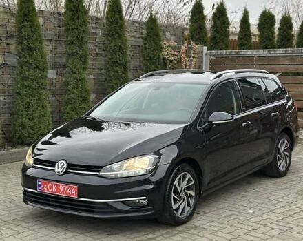 Черный Фольксваген Гольф, объемом двигателя 2 л и пробегом 230 тыс. км за 14999 $, фото 2 на Automoto.ua