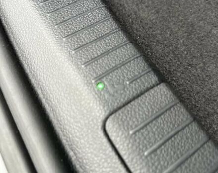 Черный Фольксваген Гольф, объемом двигателя 2 л и пробегом 230 тыс. км за 14999 $, фото 128 на Automoto.ua