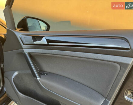 Фольксваген Гольф 2019 в Дрогобыче на Automoto.ua Черный Фольксваген Гольф, объемом двигателя 1.97 л и пробегом 202 тыс. км за 14999 $, фото 66 на Automoto.ua