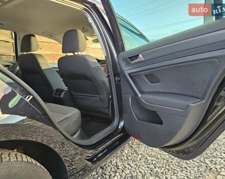 Черный Фольксваген Гольф, объемом двигателя 1.97 л и пробегом 223 тыс. км за 15400 $, фото 51 на Automoto.ua