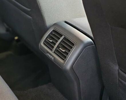 Черный Фольксваген Гольф, объемом двигателя 1.97 л и пробегом 223 тыс. км за 15400 $, фото 54 на Automoto.ua