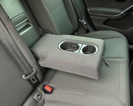 Черный Фольксваген Гольф, объемом двигателя 1.97 л и пробегом 230 тыс. км за 14999 $, фото 105 на Automoto.ua