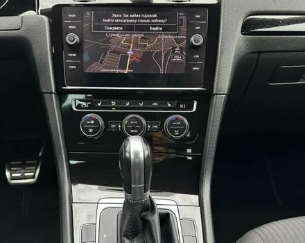 Черный Фольксваген Гольф, объемом двигателя 1.97 л и пробегом 230 тыс. км за 14999 $, фото 62 на Automoto.ua