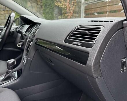 Черный Фольксваген Гольф, объемом двигателя 1.97 л и пробегом 230 тыс. км за 14999 $, фото 116 на Automoto.ua