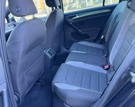 Черный Фольксваген Гольф, объемом двигателя 1.97 л и пробегом 219 тыс. км за 17600 $, фото 25 на Automoto.ua