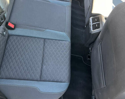 Черный Фольксваген Гольф, объемом двигателя 2 л и пробегом 245 тыс. км за 16200 $, фото 15 на Automoto.ua