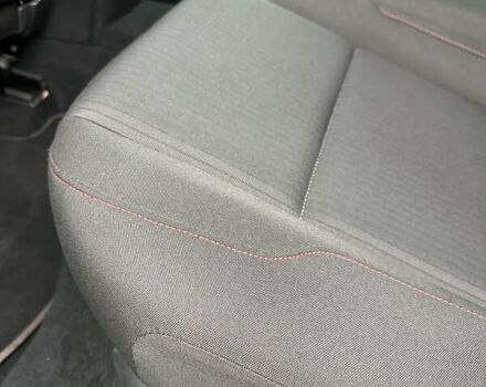 Черный Фольксваген Гольф, объемом двигателя 1.97 л и пробегом 230 тыс. км за 14999 $, фото 92 на Automoto.ua