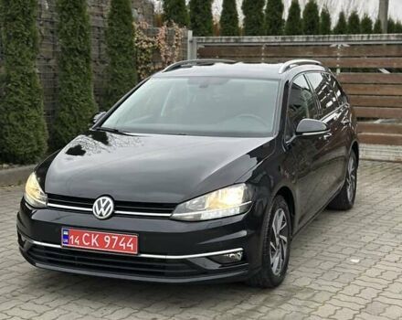 Черный Фольксваген Гольф, объемом двигателя 2 л и пробегом 230 тыс. км за 14999 $, фото 1 на Automoto.ua