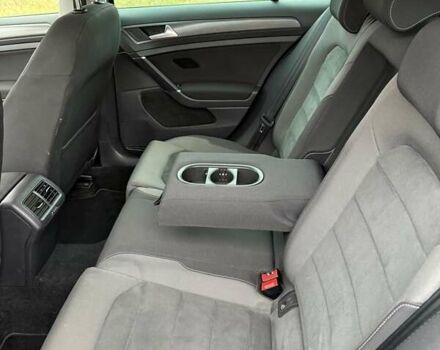 Черный Фольксваген Гольф, объемом двигателя 1.97 л и пробегом 270 тыс. км за 14300 $, фото 16 на Automoto.ua