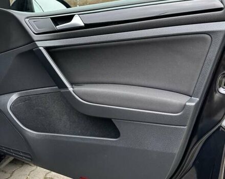 Черный Фольксваген Гольф, объемом двигателя 1.97 л и пробегом 230 тыс. км за 14999 $, фото 124 на Automoto.ua