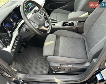 Черный Фольксваген Гольф, объемом двигателя 2 л и пробегом 200 тыс. км за 21000 $, фото 28 на Automoto.ua