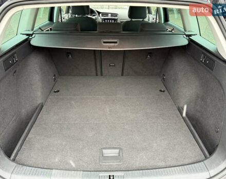 Чорний Фольксваген Гольф, об'ємом двигуна 2 л та пробігом 221 тис. км за 17900 $, фото 36 на Automoto.ua