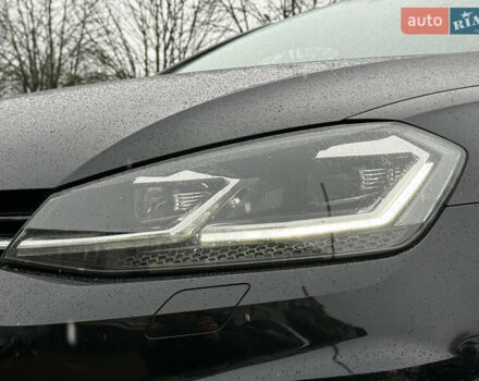 Чорний Фольксваген Гольф, об'ємом двигуна 2 л та пробігом 221 тис. км за 17900 $, фото 22 на Automoto.ua