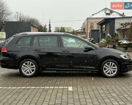 Чорний Фольксваген Гольф, об'ємом двигуна 2 л та пробігом 221 тис. км за 17900 $, фото 3 на Automoto.ua