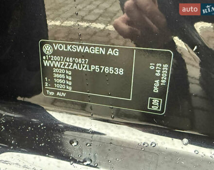 Чорний Фольксваген Гольф, об'ємом двигуна 2 л та пробігом 221 тис. км за 17900 $, фото 69 на Automoto.ua