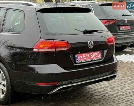Чорний Фольксваген Гольф, об'ємом двигуна 2 л та пробігом 221 тис. км за 17900 $, фото 31 на Automoto.ua