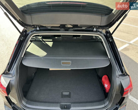 Черный Фольксваген Гольф, объемом двигателя 2 л и пробегом 200 тыс. км за 21000 $, фото 35 на Automoto.ua