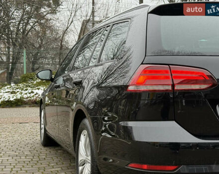 Чорний Фольксваген Гольф, об'ємом двигуна 2 л та пробігом 221 тис. км за 17900 $, фото 16 на Automoto.ua