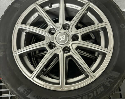 Черный Фольксваген Гольф, объемом двигателя 2 л и пробегом 248 тыс. км за 17200 $, фото 5 на Automoto.ua