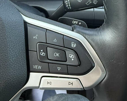 Черный Фольксваген Гольф, объемом двигателя 2 л и пробегом 210 тыс. км за 20900 $, фото 17 на Automoto.ua