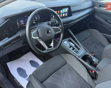 Черный Фольксваген Гольф, объемом двигателя 2 л и пробегом 210 тыс. км за 20900 $, фото 13 на Automoto.ua