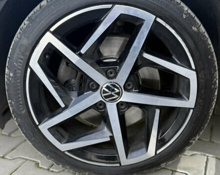 Черный Фольксваген Гольф, объемом двигателя 2 л и пробегом 210 тыс. км за 20900 $, фото 10 на Automoto.ua